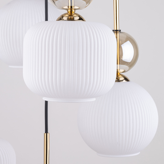 lampadario per soggiorno contemporaneo 5 vetri ambra bianco pendenti
